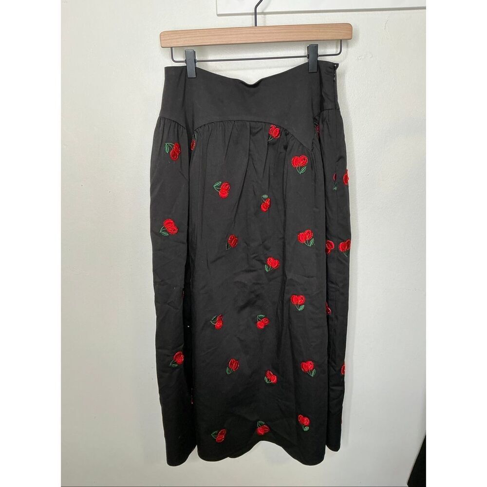 Avec Les Filles Petite Cherry Applique Midi Skirt | Black in Small - Picture 3 of 8